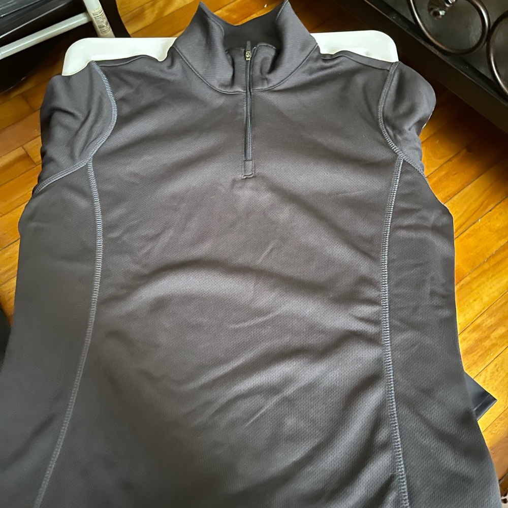 Spyder Quarter Zip Grey Top